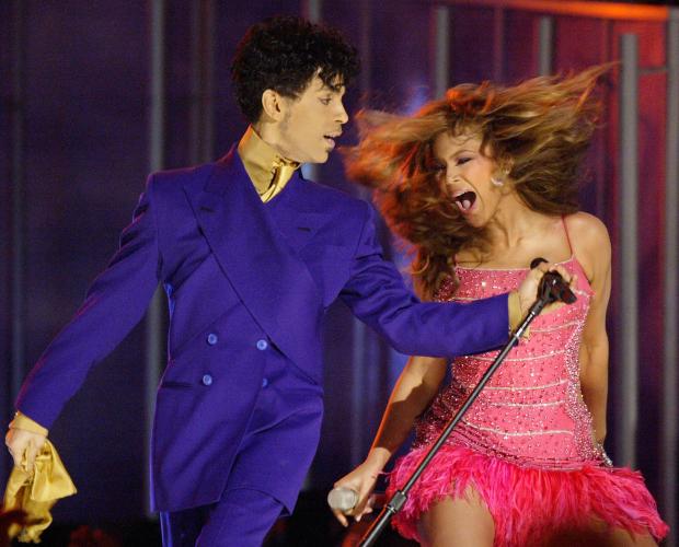 Beyonce and Prince perform 
